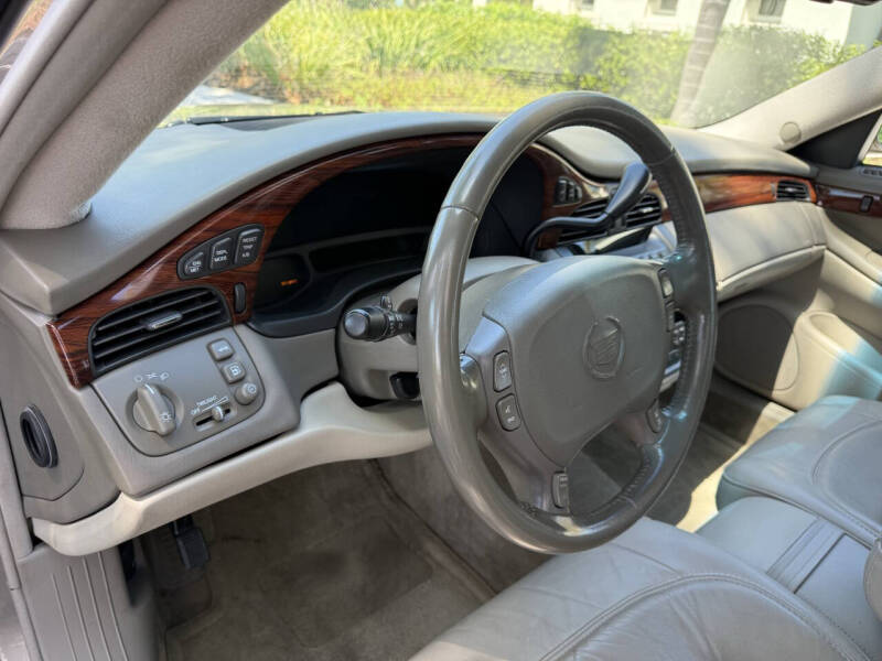 2003 Cadillac DeVille