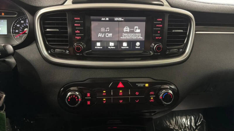 2019 Kia Sorento L