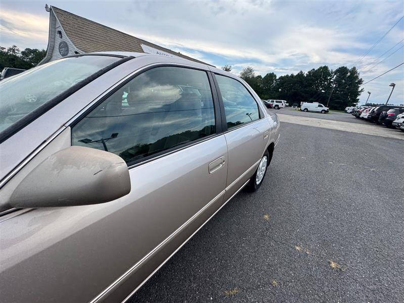 1997 Toyota Camry LE