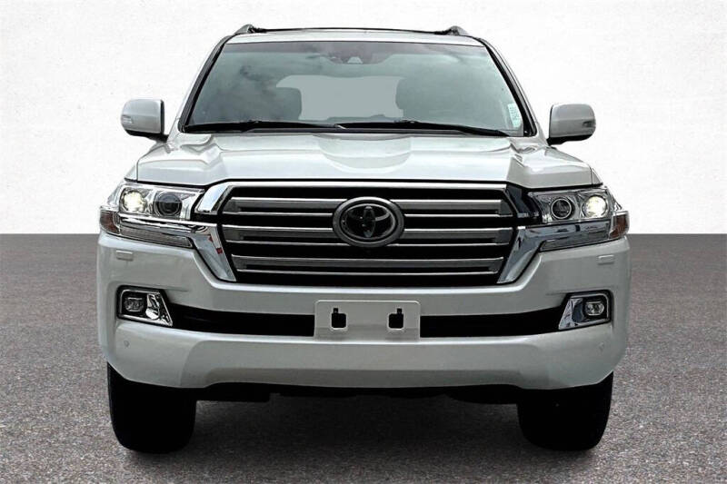 2020 Toyota Land Cruiser