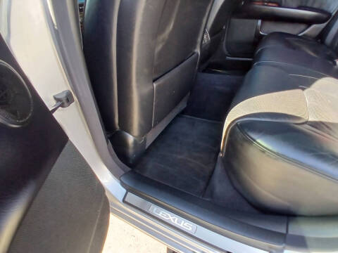 2004 Lexus LS 430