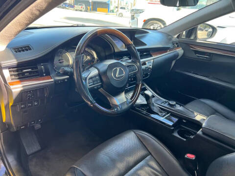 2016 Lexus ES 350
