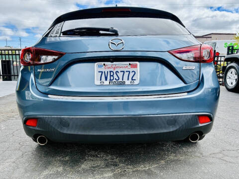2016 Mazda MAZDA3 i Touring