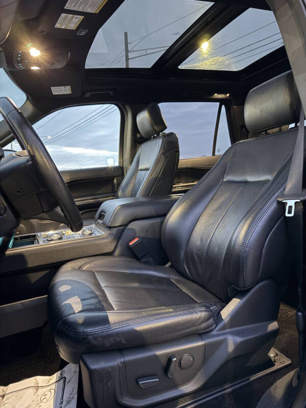 2020 Ford Expedition XLT