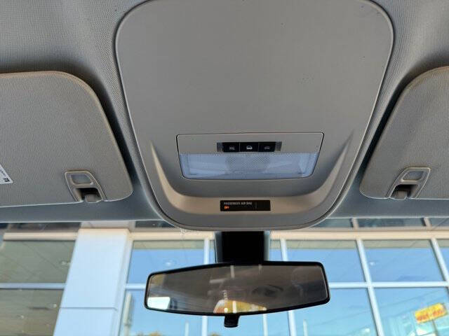 2022 GMC Canyon Elevation Standard