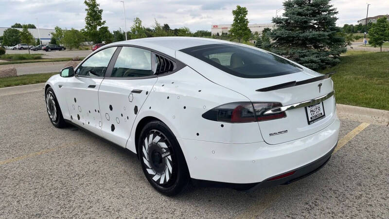 2015 Tesla Model S