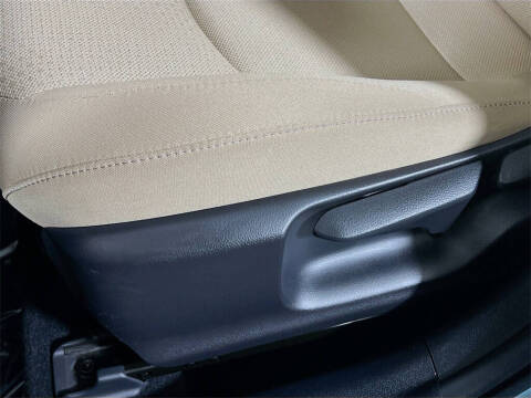 2021 Toyota Prius LE AWD-e