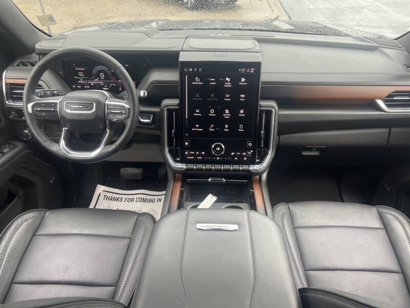 2025 GMC Yukon Denali