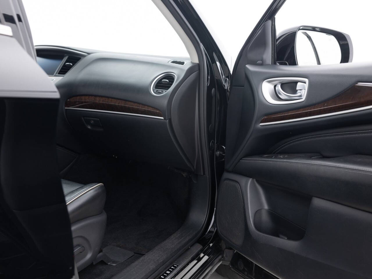 Used Car 2017 Infiniti Qx60  Base Awd 4dr Suv For Sale Under $15,000 In Coal City, Illinois