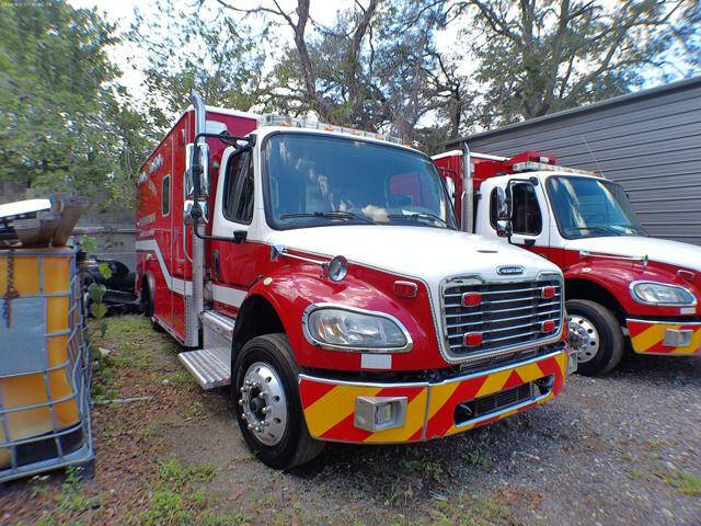 2015 Freightliner M2 106