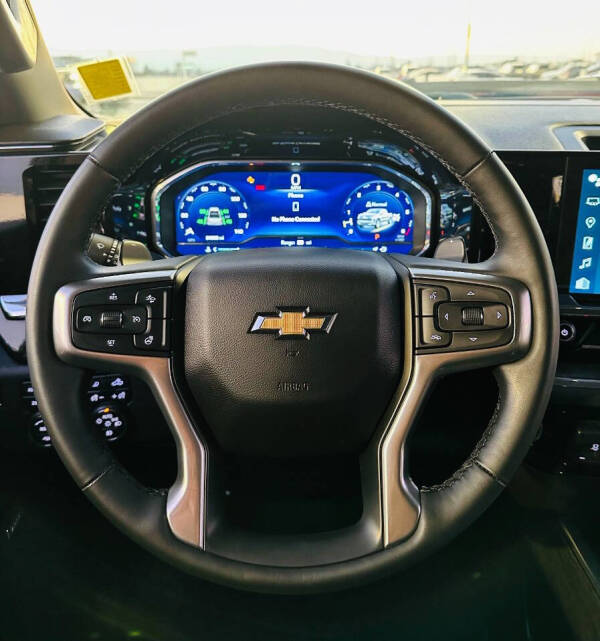 2024 Chevrolet Silverado 1500 LTZ