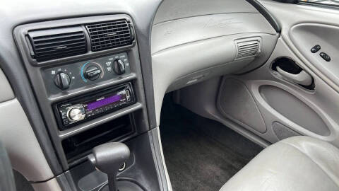 2000 Ford Mustang GT