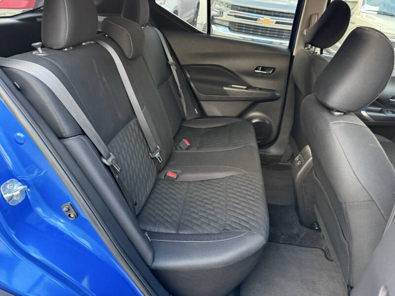 2022 Nissan Kicks SV