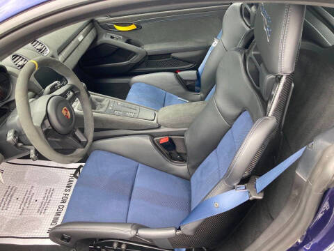 2023 Porsche 718 Cayman GT4 RS