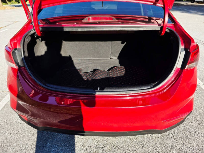 2019 Hyundai Accent SE