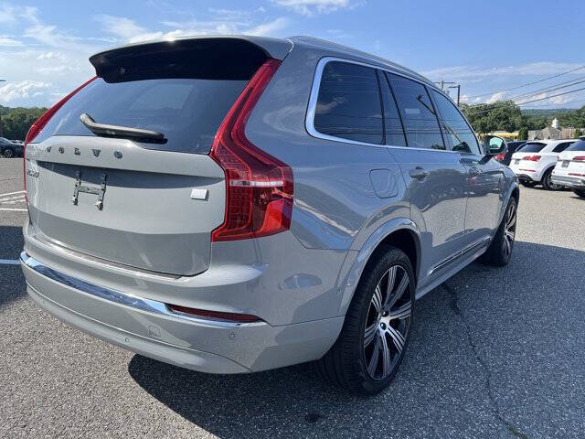 2024 Volvo XC90 Recharge T8 Ultimate Bright Theme 7P