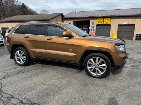 2011 Jeep Grand Cherokee for sale at Dave Thornton North East Motors in North East PA