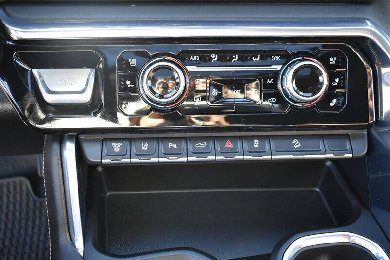 2025 GMC Sierra 3500HD