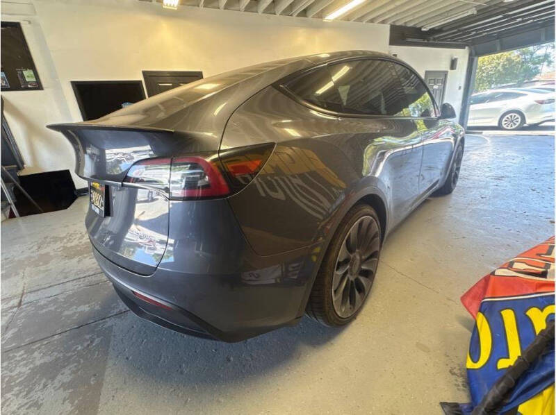 2022 Tesla Model Y Performance