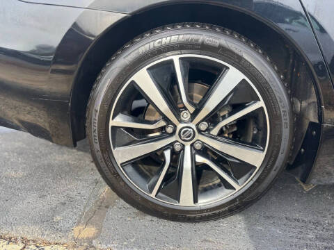 2021 Nissan Maxima 3.5 SV