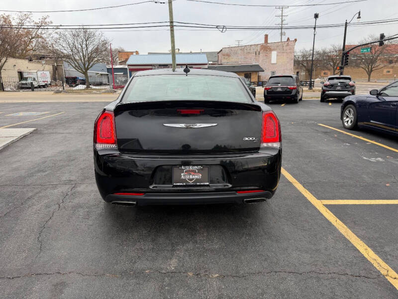 2017 Chrysler 300 S Alloy Edition