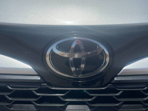 2022 Toyota Corolla Hatchback SE