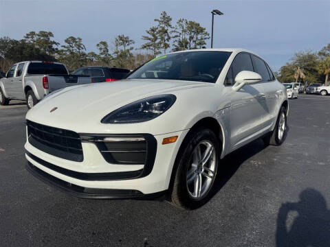2022 Porsche Macan