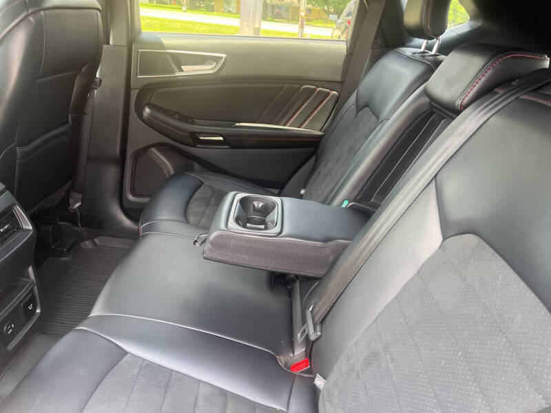 2021 Ford Edge ST-Line