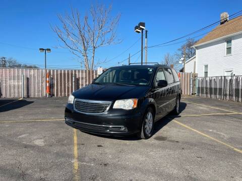 2013 Chrysler Town and Country for sale at True Automotive in Cleveland OH