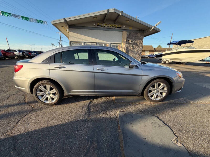 2013 Chrysler 200 LX