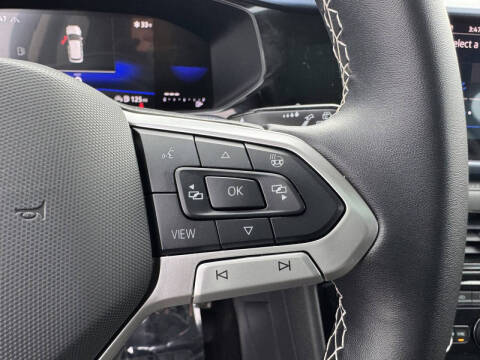 2024 Volkswagen Taos SE 4Motion