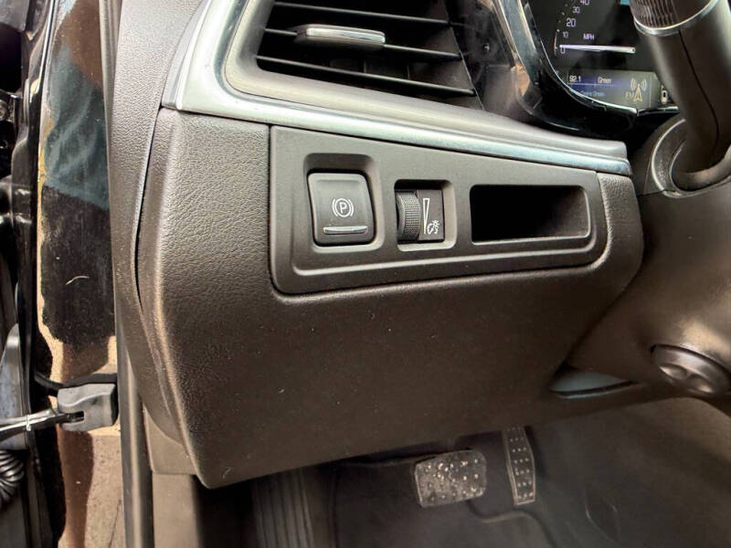 2018 Cadillac XT5 Premium Luxury