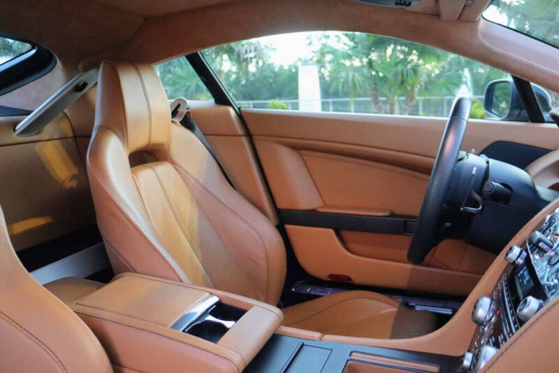 2009 Aston Martin V8 Vantage