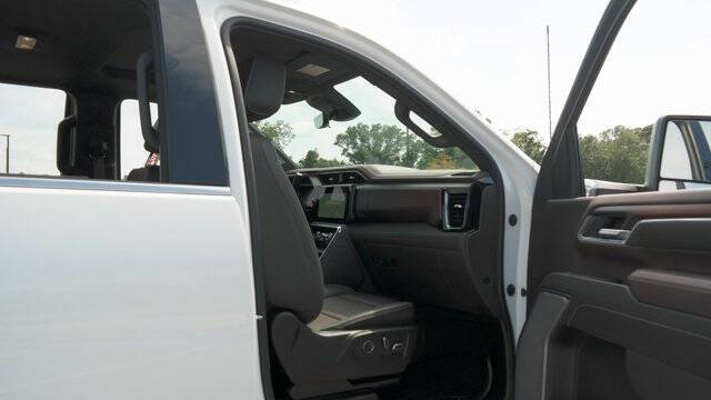 2024 GMC Sierra 3500HD