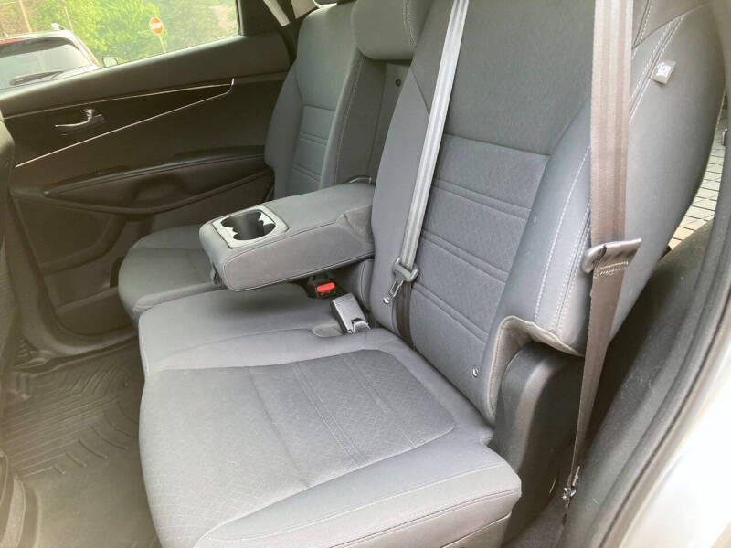 2017 Kia Sorento LX