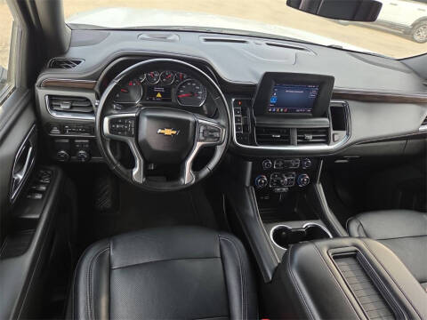 2023 Chevrolet Suburban LS