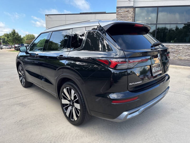 2025 Mitsubishi Outlander SEL Platinum Edition