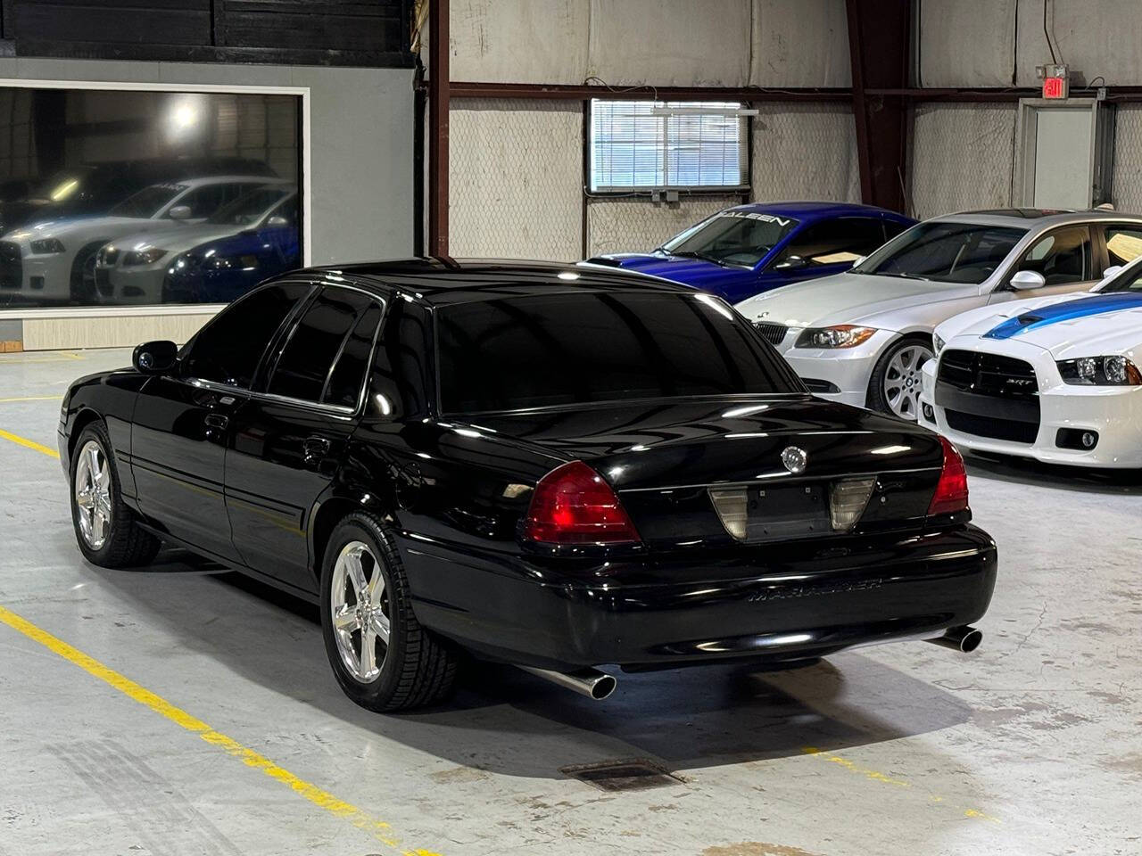 2003 Mercury Marauder for sale at Carnival Car Company in Victoria, TX