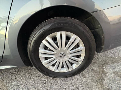 2014 Volkswagen Passat