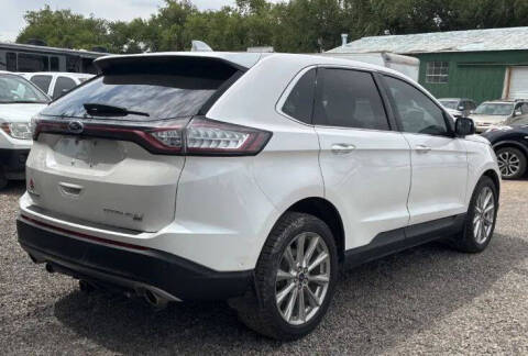 2017 Ford Edge Titanium
