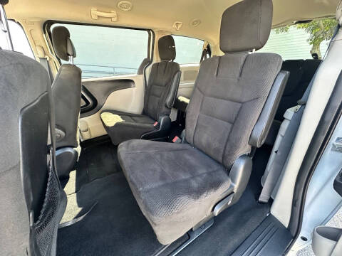 2016 Dodge Grand Caravan SE