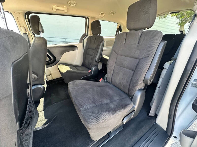 2016 Dodge Grand Caravan SE