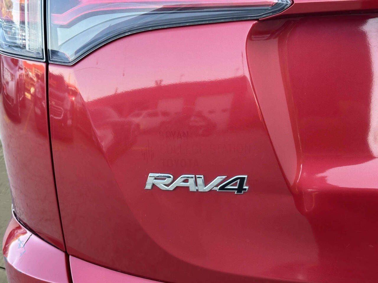 ToyotaRAV433