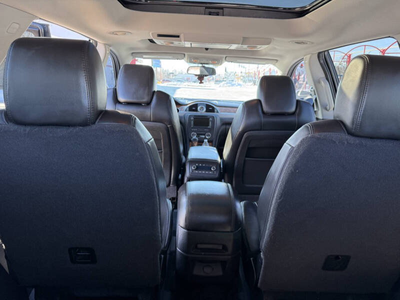 2011 Buick Enclave CXL-2