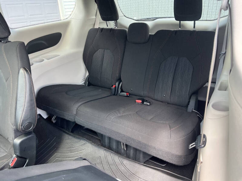 2020 Chrysler Pacifica Touring