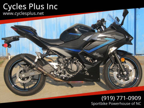 2025 Kawasaki EX500 Ninja ABS