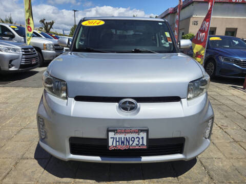 2014 Scion xB
