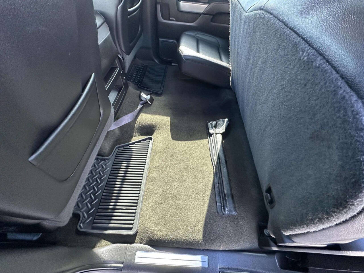 ChevroletSilverado 150018