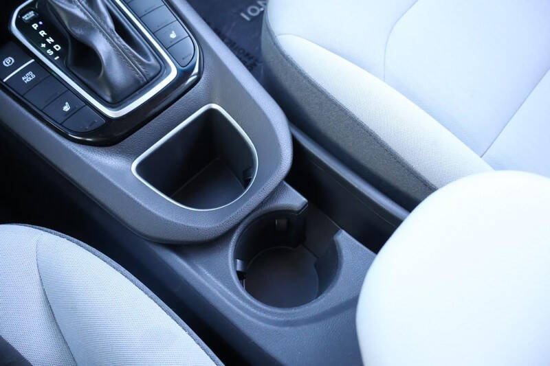 2021 Hyundai Ioniq Hybrid SE