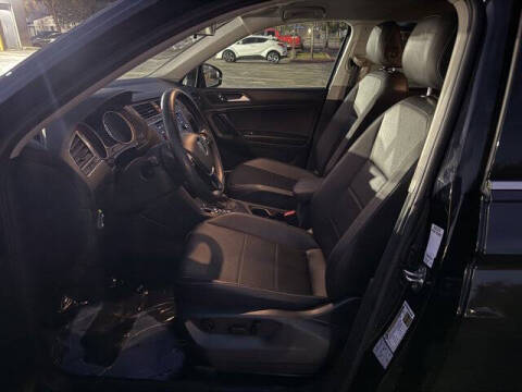 2021 Volkswagen Tiguan SE